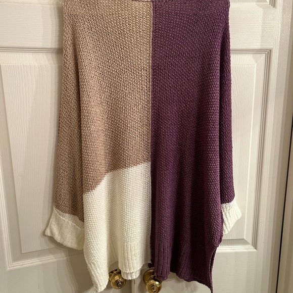 EESome color block sweater - Picture 3 of 5